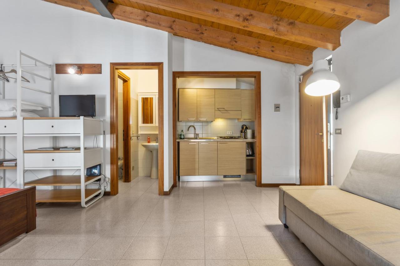 Appartamento Carega - Affitti Brevi Italia Verona Buitenkant foto