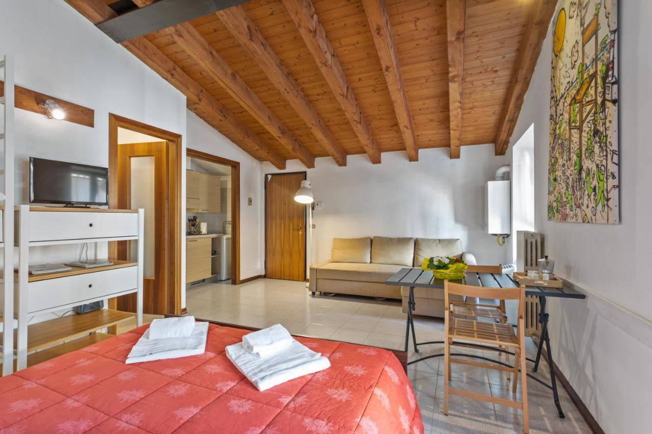 Appartamento Carega - Affitti Brevi Italia Verona Buitenkant foto