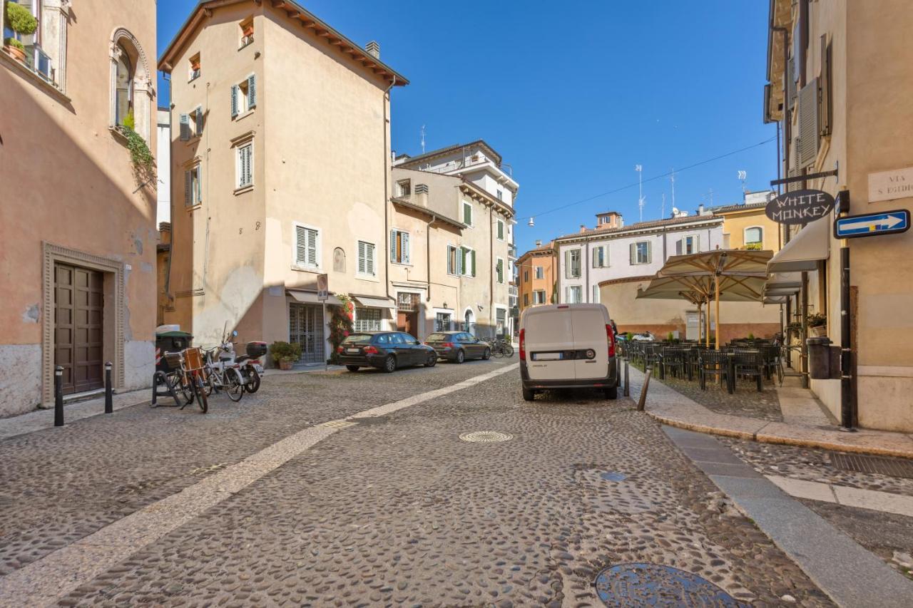 Appartamento Carega - Affitti Brevi Italia Verona Buitenkant foto